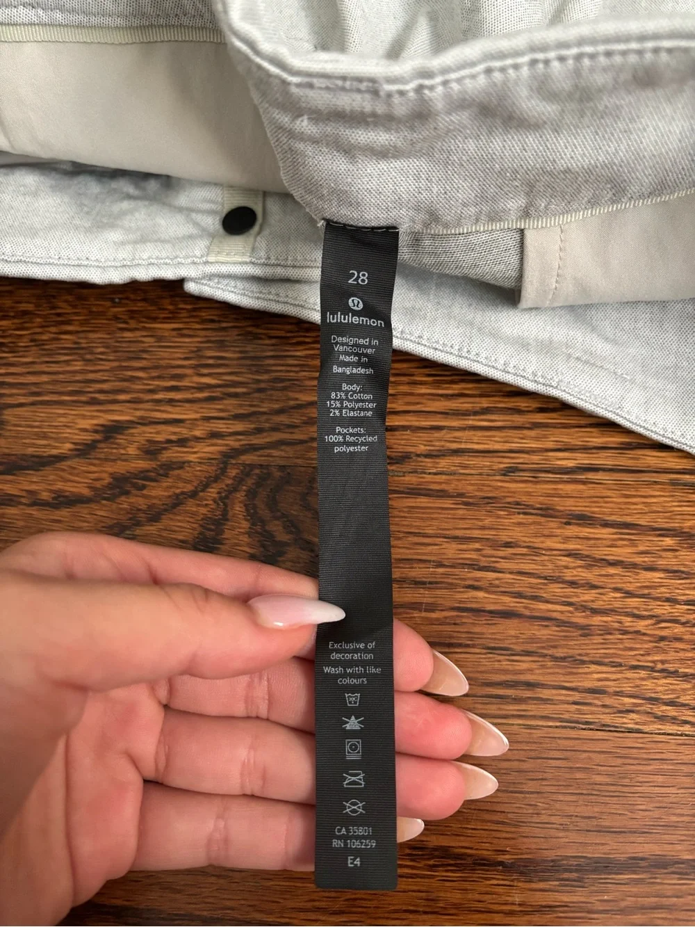 Lululemon Men's Light Gray Casual Shorts Size 28